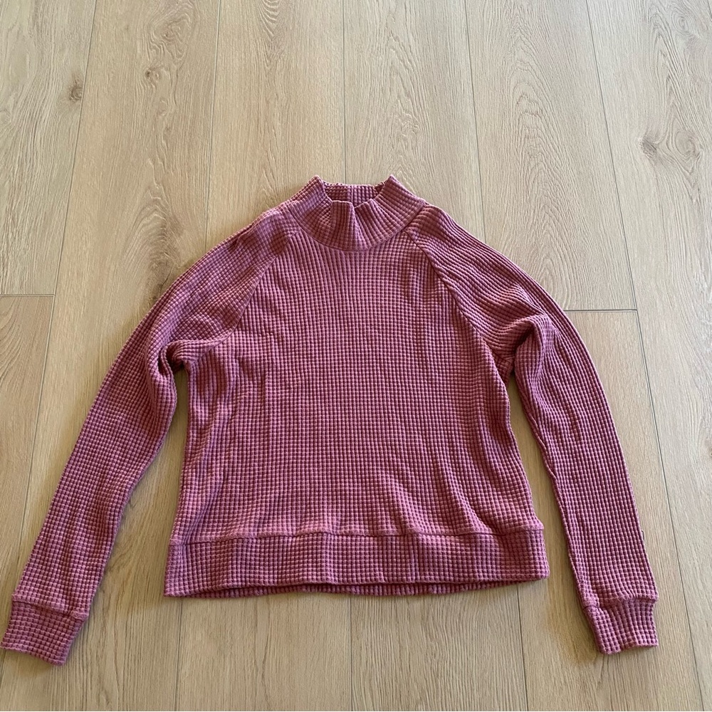 The North Face Mauve High Neck Waffle Knit Longlseeve Pullover Top